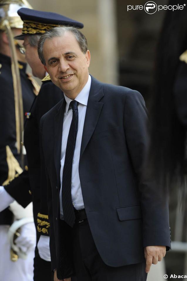 Obsèques de Maurice Druon aux Invalides, le 20 avril 2009. Roger Karoutchi. 