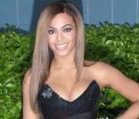 Beyoncé durant la première à New York du film Obsessed de Steve Shill