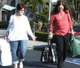 Ozzy et Sharon Osbourne en séance shopping... dans la vraie vie !