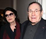 Anouk Aimée et Robert Hossein - La 9e édition du Prix Ciné Roman Carte Noire à Paris le 27 avril 2009