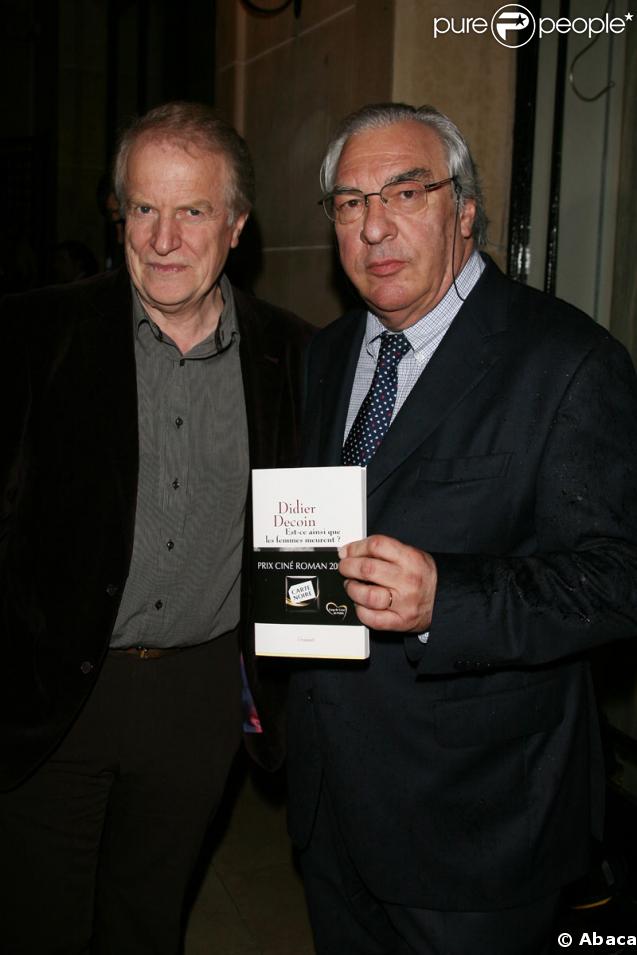 André Dussollier et Didier Decoin - La 9e édition du Prix Ciné Roman Carte Noire à Paris le 27 avril 2009