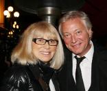 Mireille Darc et Laurent Boyer - La 9e édition du Prix Ciné Roman Carte Noire à Paris le 27 avril 2009