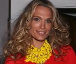 Molly Sims, en séance d'essayage au Smashbox Studios d'Hollywood, en vu d'un shooting pour Genlux Magazine, le 27 avril 2009 à Los Angeles !