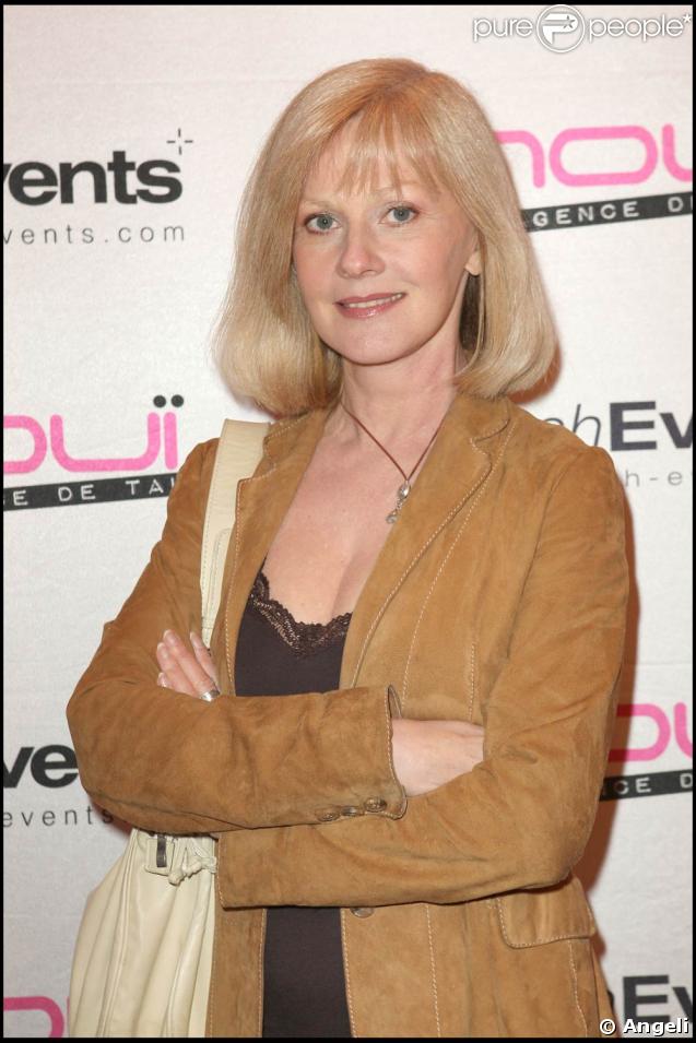 Elisa Servier, à l'occasion de la soirée de lancement de l'agence artistique Inouï, le 29 avril 2009, à Paris !
