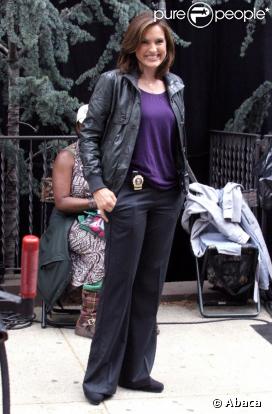 Mariska Hargitay sur le plateau de tournage de New York Unité Spéciale.
