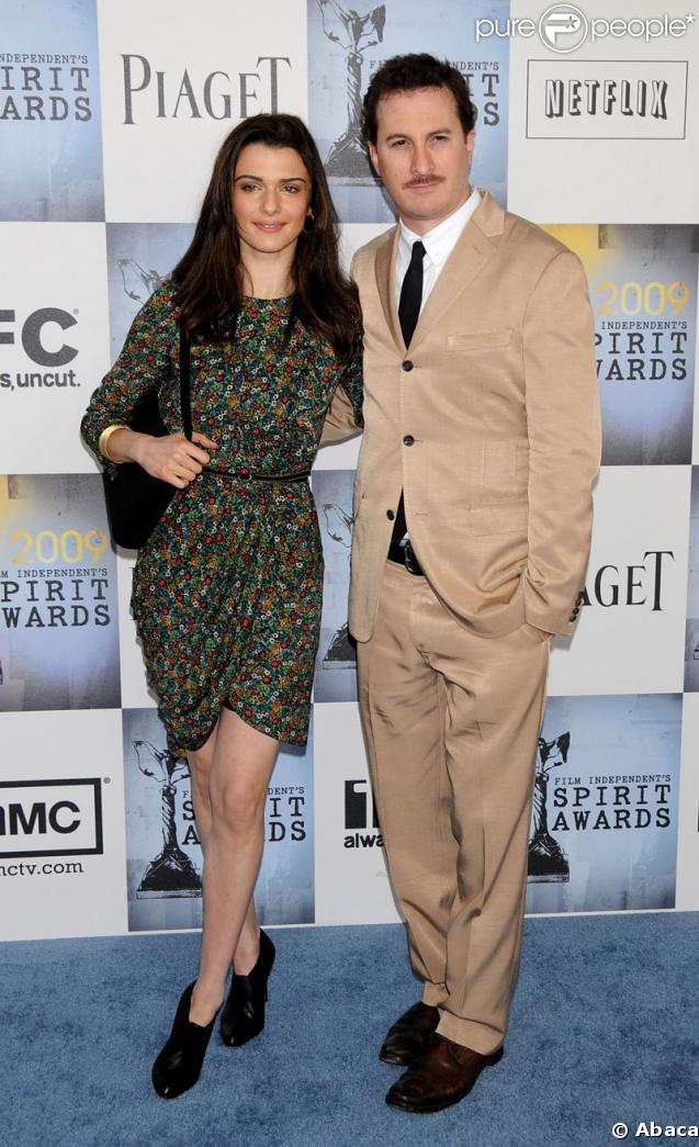 Rachel Weisz avec son époux le réalisateur Darren Aronofsky le 21 février 2009 à Los Angeles 