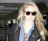 Chloë Sevigny arrive à l'aéroport de Los Angeles le 24 avril 2009