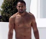 Craig David l'a mesurée et elle est énorme... C'est un toc chez lui de tout mesurer ?
