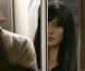 Angelina Jolie prend le métro ! Avec un naturel impeccable... Regardez !