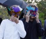 Chez les Jackson, c'est tous les jours Halloween ou le carnaval de Venise... 