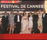 Projection d' Antichrist  au palais des festivals de Cannes : l'équipe du film 