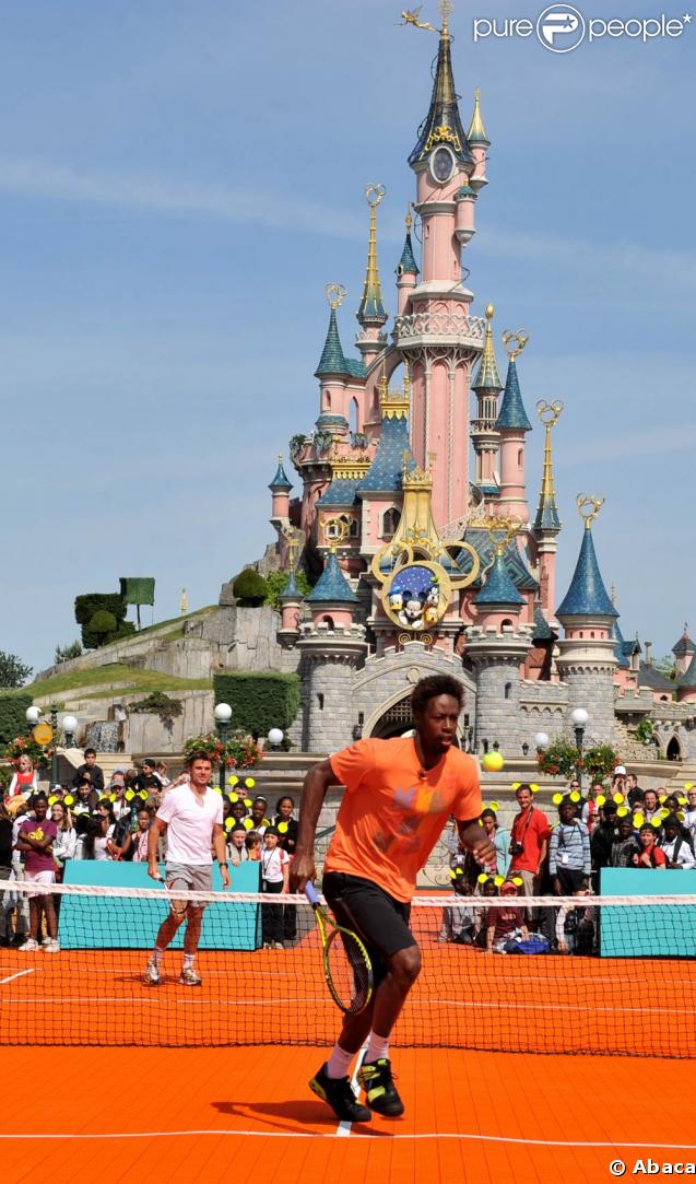 Gaël Monfils a joué contre Stanislas Wawrinka à Disneyland Resort Paris