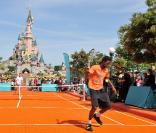 Gaël Monfils a joué contre Stanislas Wawrinka à Disneyland Resort Paris