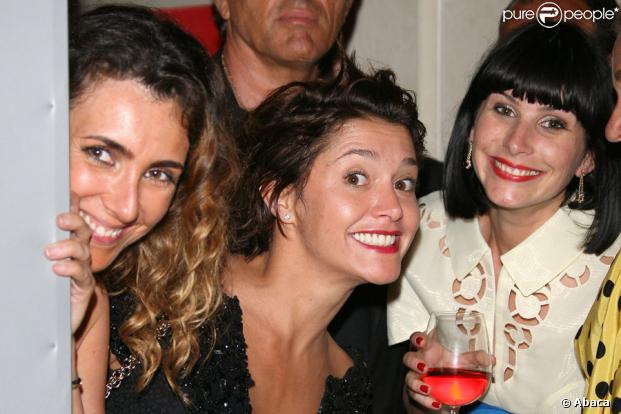 Mademoiselle Agnès, Emma de Caunes et Cécile Togni à l'occasion de la soirée Figaro Madame au Pavillon Canal+, le 20 mai 2009 lors du 62e Festival de Cannes