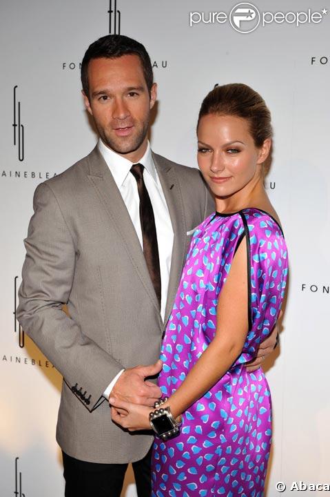 chris diamantopoulos. Chris Diamantopoulos and Becki