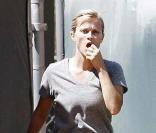Reese Witherspoon s'entraîne au baseball comme si c'était la dernière fois !