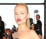 Natasha Poly pour la montée des marches du 62e Festival de Cannes le 22 mai 2009