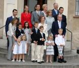 La famille royale d'Espagne à la communion de Juan et Pablo, enfants de Cristina d'Espagne. 23/05/09