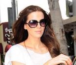 Kate Beckinsale fait du shopping à Beverly Hills le 26 mai 2009