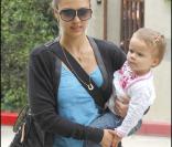 Jeune maman de sa petite Honor, Jessica Alba a changé ses priorités de jeune actrice ambitieuse. Mère et fille sont aujourd'hui inséparables et toutes deux aussi jolies ! 