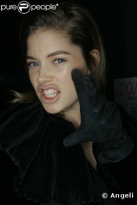 Doutzen Kroes lors du défilé prêt à porter automne-hiver 2006-07, pour Blumarine.