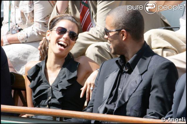Tony Parker fait hurler de rire sa femme à Roland-Garros, le 5 juin 2009