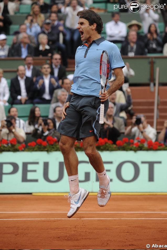 Roger Federer et Juan Martin Del Potro lors des 1/2 finales de Roland-Garros, le 5 juin 2009