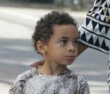 Solange Knowles et son fils Daniel, Jules Smith Jr. se promènent à Hollywood le 7 juin 2009
