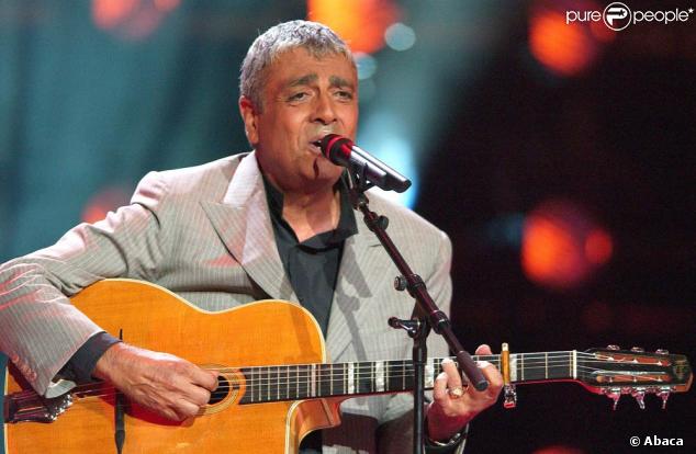 Enrico Macias revient sur scène