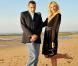 Hélène de Fougerolles et Zinedine Soualem à la plage : un couple glamour, drôle, magnifique... En un mot : romantique !