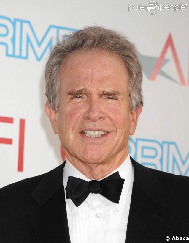 Warren Beatty : toujours aussi élégant, même à 72 ans 