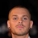M. Pokora attend toujours son décor pour les NRJ Music Awards...