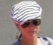 Ashley Tisdale mise sur le béret, mais à rayures bien sûr !