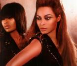 Photographie extraite du programme de la tournée  I am... Tour  de Beyoncé Knowles