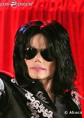Michael Jackson en mars 2009 lors de sa conférence de presse à Londres
