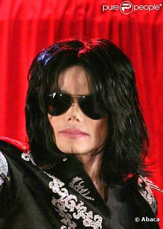 Michael Jackson en mars 2009 lors de sa conférence de presse à Londres