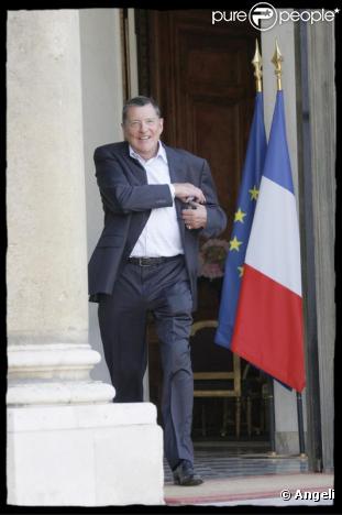 Jean-Claude Camus (ami et producteur de Johnny Hallyday) était à l'Elysée.. pour Line ! 