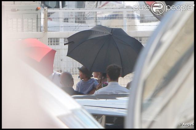 Britney Spears arrivant à Paris avec ses fils, le 3 juillet 2009