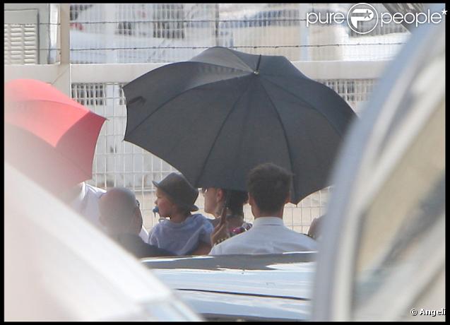 Britney Spears arrivant à Paris, le 3 juillet 2009