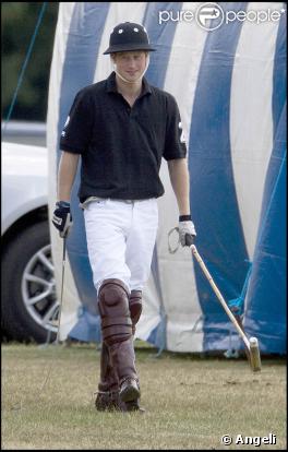 Prince Harry au match de polo d'Ascot, hier