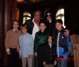 Michael Jackson, ses trois enfants, et un ami avec ses deux enfants