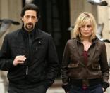 Adrien Brody et Emamnuelle Seigner dans 