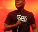 Kery James, en concert à Argenteuil, 8 Juillet 2009. Non, tout va bien, il fait chaud ! 