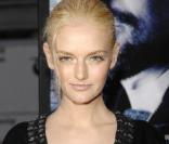 La très jolie Lydia Hearst sur tapis rouge...