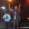 Queen Latifah, Will.I.Am, Gloria Gaynor, Cindy Lauper et les autres... ont enflammé New York avec notre Carlita ! Regardez !