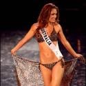 La belle Erin McNaught, Miss Australie 2006... se met à nu et c'est beau !