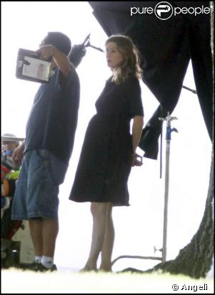 Ellen Pompeo alias Meredith sur le tournage de la saison 6 de Grey's Anatomy. Juillet 2009