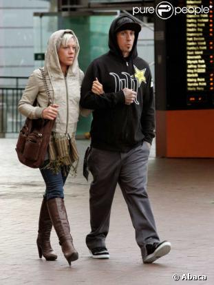 Pink et son mari Carey Hart se baladent à Sydney