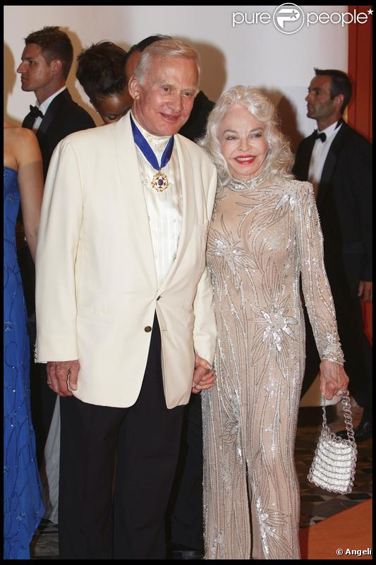 Buzz Aldrin et sa femme au 61e gala de la Croix Rouge à Monaco