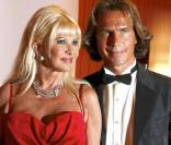 Ivana Trump et un ami au 61e gala de la Croix Rouge à Monaco
